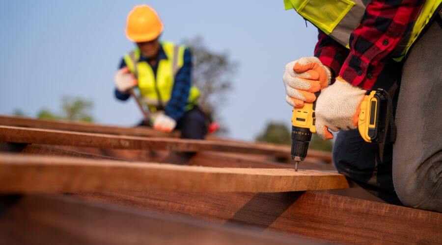 Professional gutter cleaning in Monrovia, IN